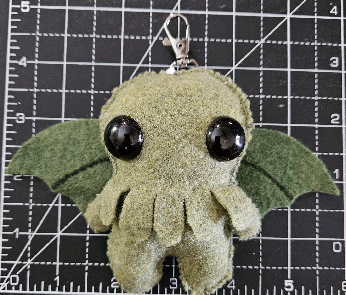 Felt keychain Cthulhu